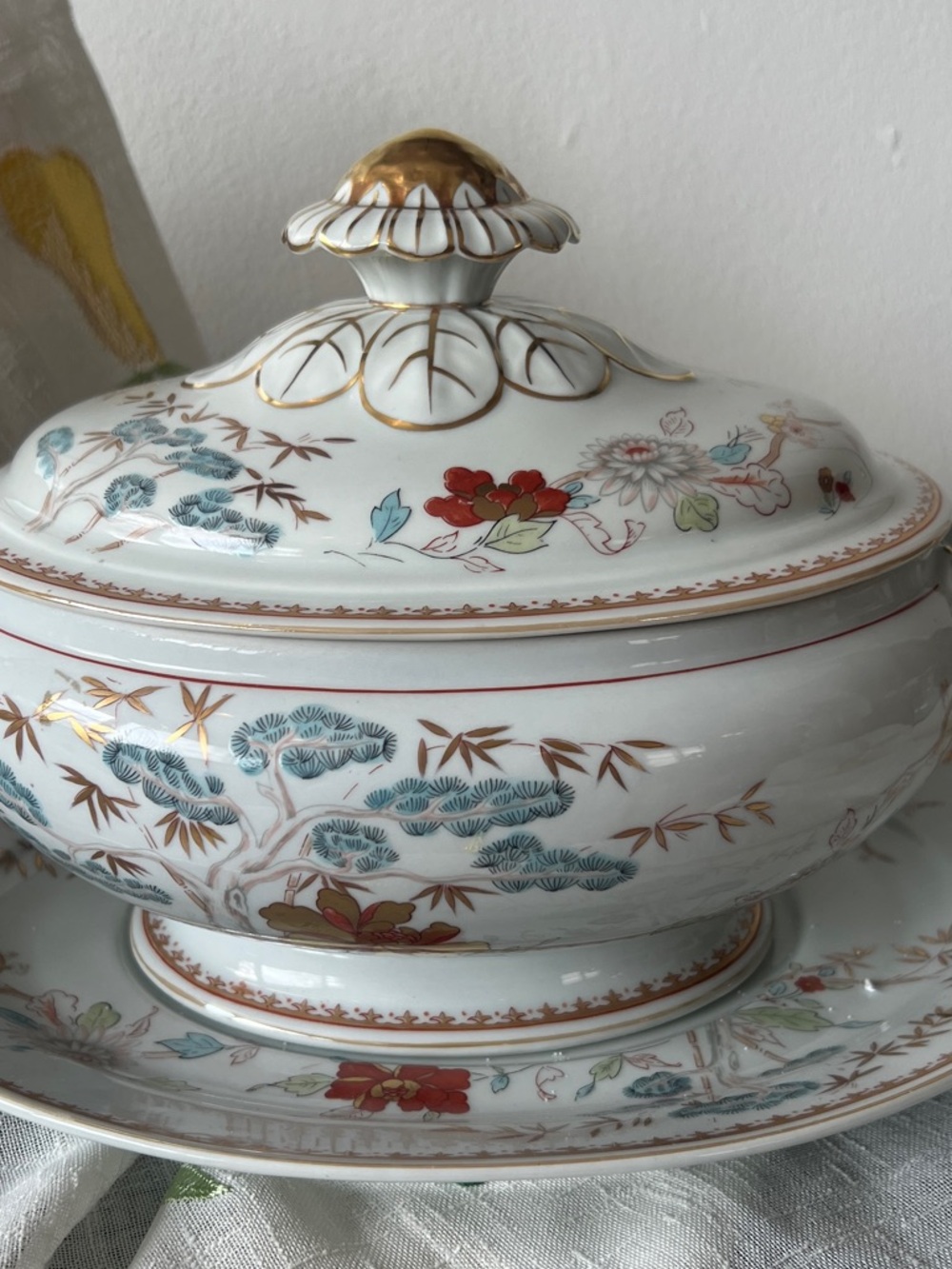 Vista Alegre Hand-painted Covered Tureen And Platter